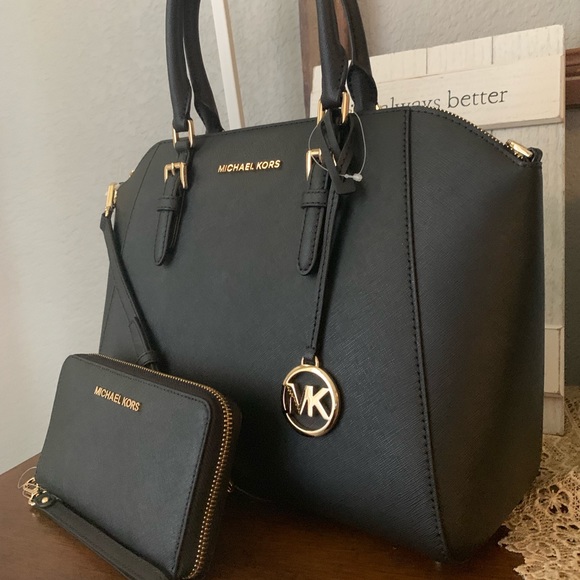 🖤New MK Set Ciara - Picture 2 of 8